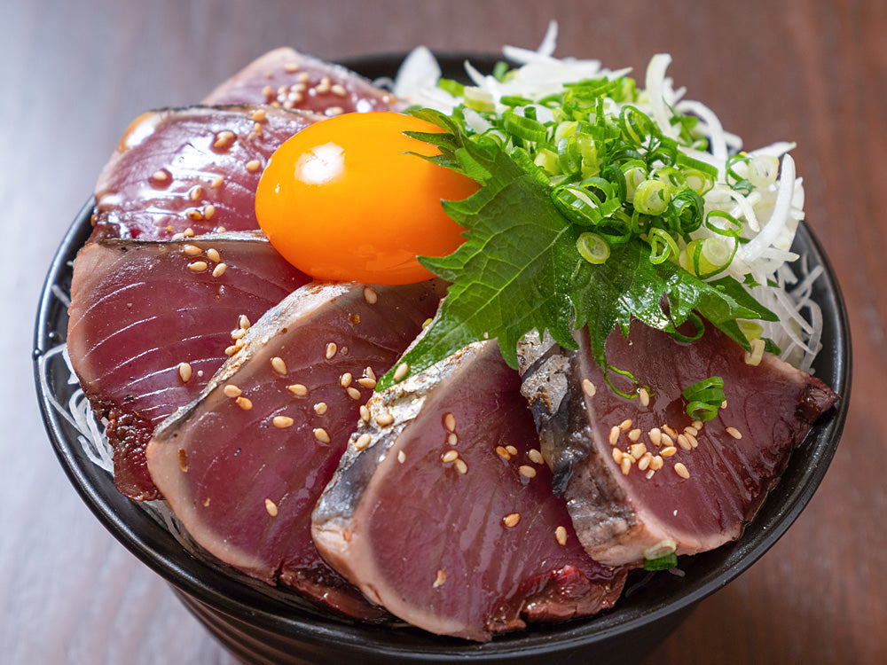 2025 春の初カツオのタタキ:薬味付きセット 500g以上(4~5人前)ご購入